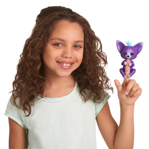 Fingerlings - Interactive Baby Fox - Sarah (Purple & Blue)